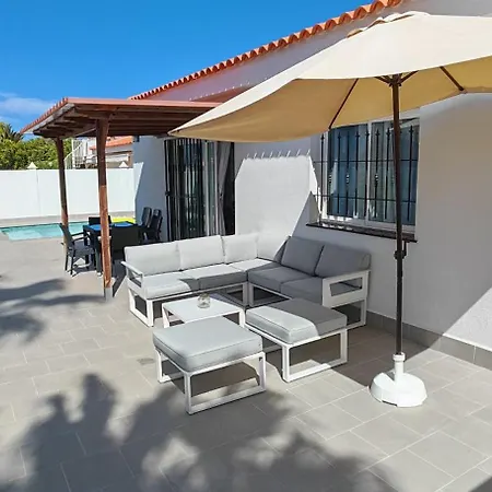 Magnolia Villa Callao Salvaje