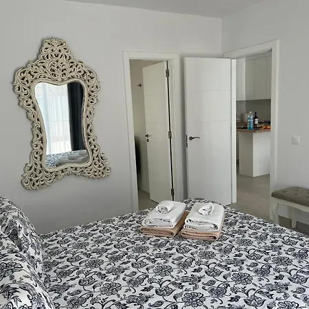 Magnolia וילה קיאו סלבאחה